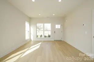 1816 E Greenbriar Rd, Statesville, NC 28625 - Photo 7