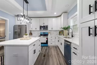 305 E Henry Street, Belmont, NC 28012 - Photo 9