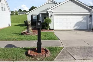 2027 Pimpernel Rd, Charlotte, NC 28213 - Photo 9