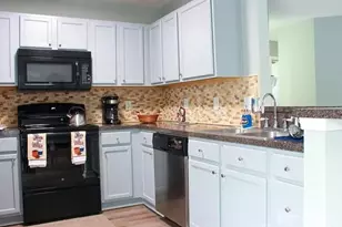 2027 Pimpernel Rd, Charlotte, NC 28213 - Photo 7