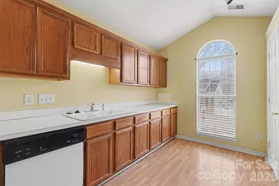 7821 Royce Hall Lane #42, Charlotte, NC 28216 - Photo 11