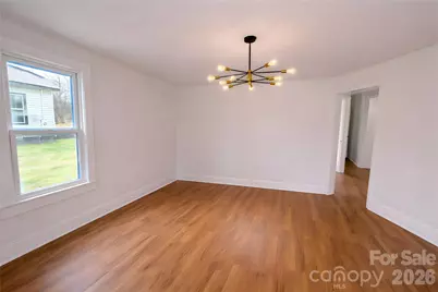 105 E Hartford Avenue, Bessemer City, NC 28016 - Photo 5