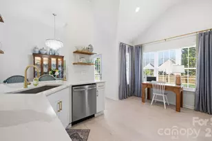 1004 Mortlock Ct, Indian Trail, NC 28079 - Photo 5