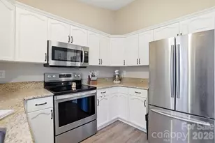 5226 Courtfield Dr, Indian Trail, NC 28079 - Photo 17