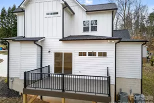 140 Meadowfall Ln, Troutman, NC 28166 - Photo 9