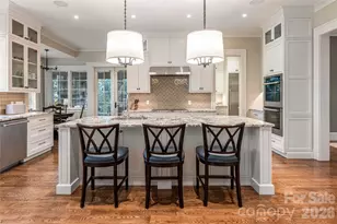 402 Vanderbilt Rd, Asheville, NC 28803 - Photo 13