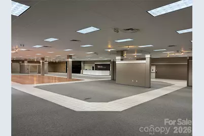 310 Hartsville Crossing Boulevard, Hartsville, SC 29550 - Photo 3