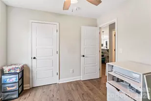 316 E Alabama Ave, Bessemer City, NC 28016 - Photo 21