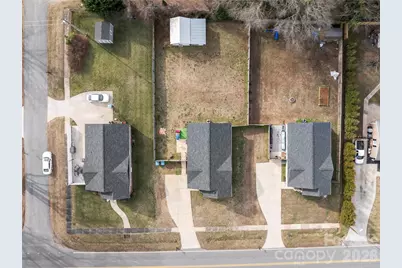 316 E Alabama Avenue, Bessemer City, NC 28016 - Photo 29