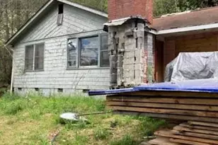 617 Barkers Creek Rd, Whittier, NC 28789 - Photo 13