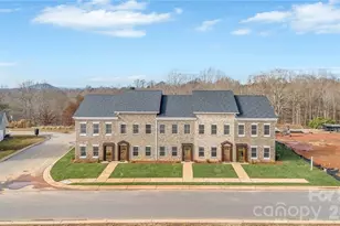 2113 24th St Ln SE, Hickory, NC 28602 - Photo 1