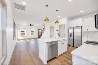 2113 24th Street Lane SE, Hickory, NC 28602 - Photo 33