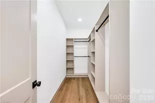 2113 24th St Ln SE, Hickory, NC 28602 - Photo 9