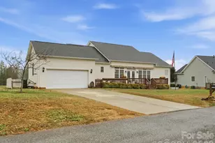 1249 Maddy Ln, Rock Hill, SC 29732 - Photo 3