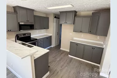 3938 Berry Creek Circle, Granite Falls, NC 28630 - Photo 5