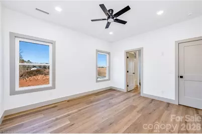 2111 24th Street Lane SE, Hickory, NC 28602 - Photo 15