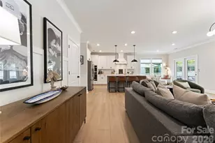 11117 Lochmere Rd, Charlotte, NC 28278 - Photo 19