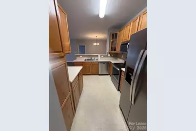 10669 Hill Point Court, Charlotte, NC 28262 - Photo 3