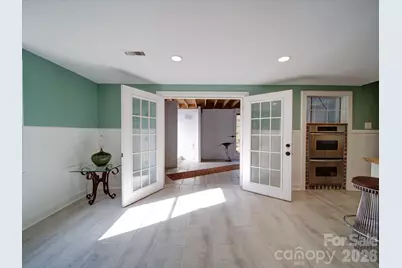 2036 Edgewater Drive, Charlotte, NC 28210 - Photo 23