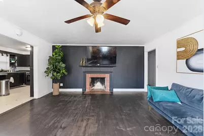 802 Chesterfield Avenue, Lancaster, SC 29720 - Photo 3