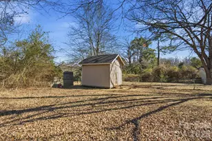 802 Chesterfield Ave, Lancaster, SC 29720 - Photo 13