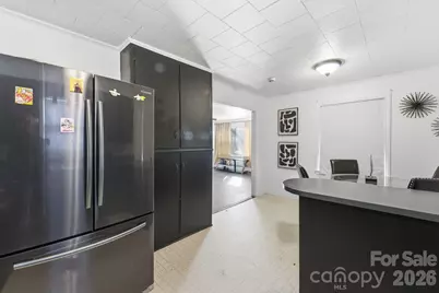 802 Chesterfield Avenue, Lancaster, SC 29720 - Photo 7