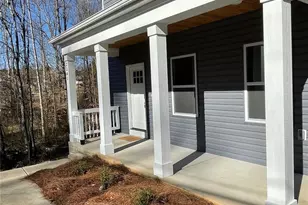 2241 Beauty St, Statesville, NC 28625 - Photo 5