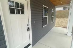 2241 Beauty St, Statesville, NC 28625 - Photo 7