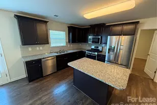 9010 Harwood Knoll Dr, Charlotte, NC 28214 - Photo 7