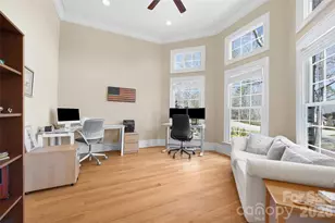 8225 Victoria Lake Dr, Waxhaw, NC 28173 - Photo 7