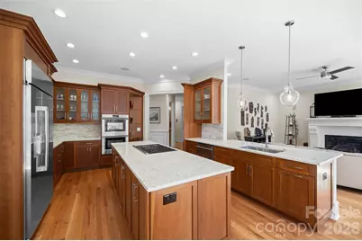 8225 Victoria Lake Drive, Waxhaw, NC 28173 - Photo 11