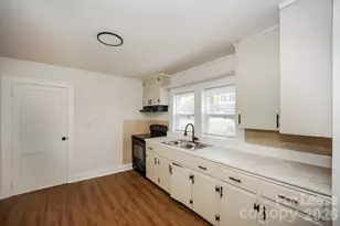 502 Hickory Ave, Statesville, NC 28677 - Photo 7