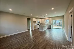 803 W 1st St, Newton, NC 28658 - Photo 5