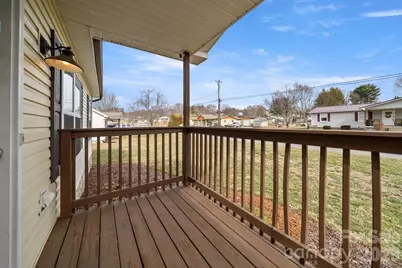 121 James Street, Clyde, NC 28721 - Photo 7