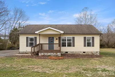 121 James Street, Clyde, NC 28721 - Photo 1