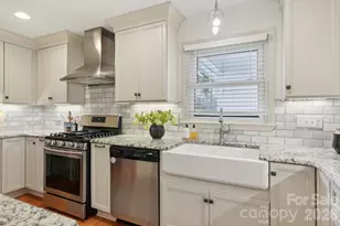 6511 Brynwood Dr, Charlotte, NC 28226 - Photo 11