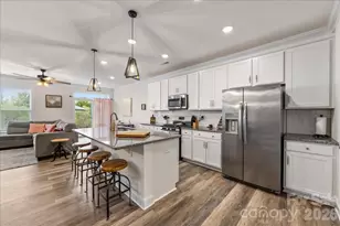 5923 Hampstead Pond Ln, Matthews, NC 28105 - Photo 1