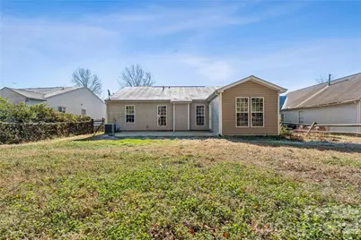 13042 Planters Row Drive, Charlotte, NC 28278 - Photo 35