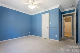 13042 Planters Row Dr, Charlotte, NC 28278 - Photo 19