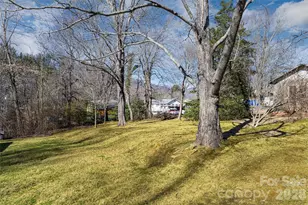 829 N Oconeechee Ave, Black Mountain, NC 28711 - Photo 23