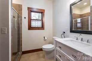 829 N Oconeechee Ave, Black Mountain, NC 28711 - Photo 15