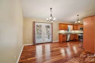 210 S River Glen Dr, Morganton, NC 28655 - Photo 11