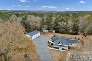 5214 Echo Valley Dr, Great Falls, SC 29055 - Photo 1