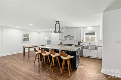 1830 Edgewater Drive, Charlotte, NC 28210 - Photo 7