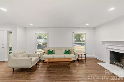 1830 Edgewater Drive, Charlotte, NC 28210 - Photo 5