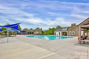 9732 Springholm Dr, Charlotte, NC 28278 - Photo 23