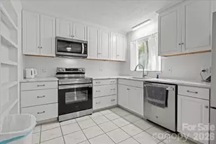 317 Thomas St, Bennettsville, SC 29512 - Photo 15