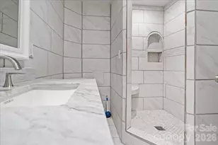 317 Thomas St, Bennettsville, SC 29512 - Photo 13