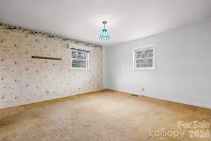 533 Circle Dr, Hudson, NC 28638 - Photo 15