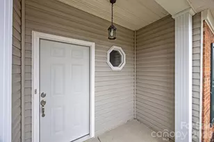 9407 Kimmel Ln, Charlotte, NC 28216 - Photo 5